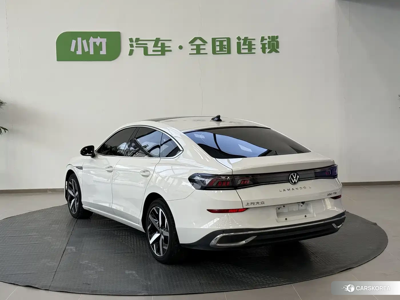 Volkswagen Lamando id 4607134 из Китая 20
