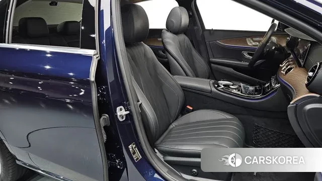 Mercedes-Benz E-Class W213 id 3350286 из Кореи 19