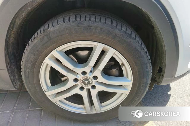 Mercedes-Benz GLB id 4297870 из Китая 16