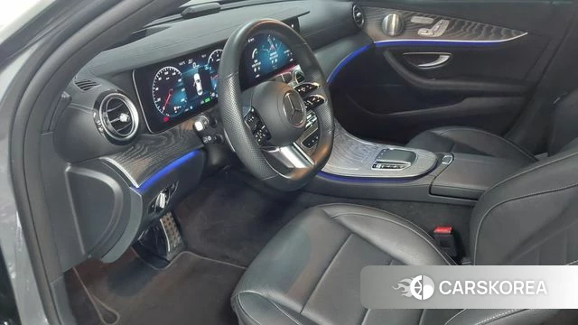 Mercedes-Benz E-Class W213 id 3839174 из Кореи 16