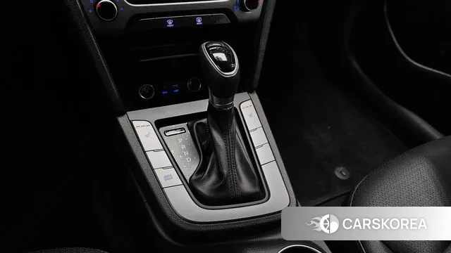 Hyundai Avante AD id 3319847 из Кореи 19