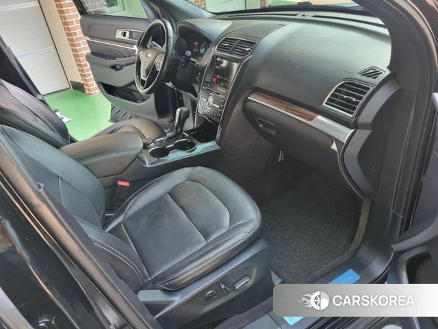Ford Explorer id 4447915 из Кореи 19