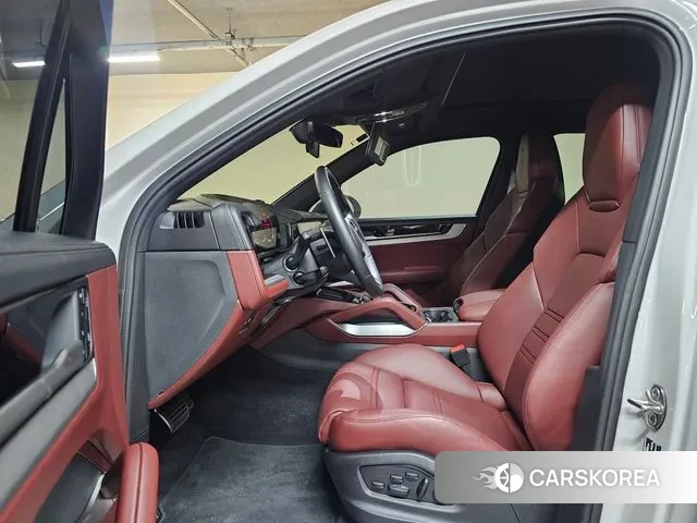 Porsche Cayenne (PO536) id 2983986 из Кореи 18