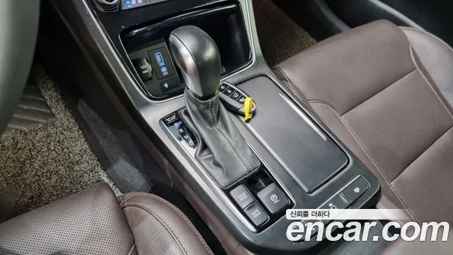 Hyundai Grandeur IG Hybrid id 2835084 из Кореи 19
