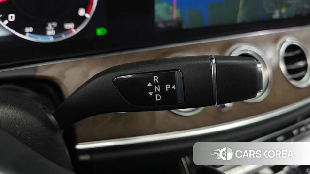 Mercedes-Benz E-Class W213 id 4294690 из Кореи 32