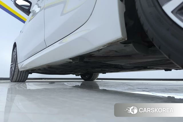 BMW 1 series id 4314135 из Китая 16