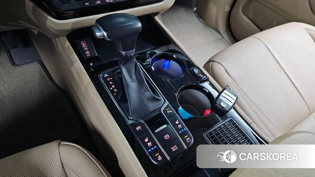 Kia The New Carnival id 4203680 из Кореи 19