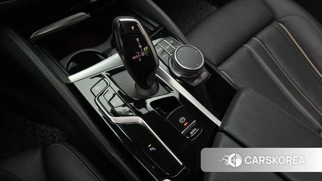 BMW 5 Series (G30) id 4750166 из Кореи 32
