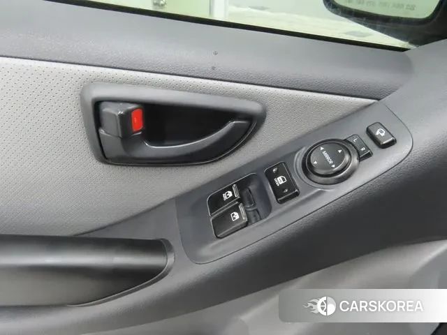 Hyundai The New Grand Starex id 3282271 из Кореи 16