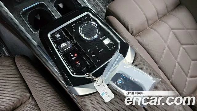 BMW 7 Series (G70) id 2837156 из Кореи 19