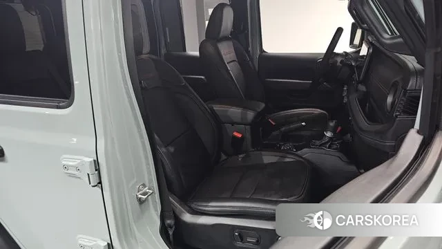 Jeep Wrangler (JL) id 3399898 из Кореи 19