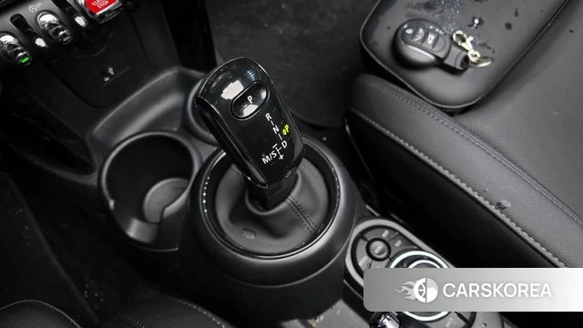 Mini Cooper Convertible id 3963938 из Кореи 19