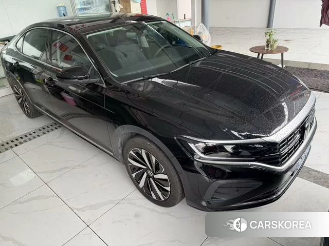 Volkswagen Passat id 4277809 из Китая 9