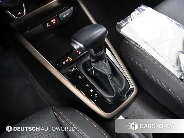 Kia Stonic id 3692230 из Кореи 19