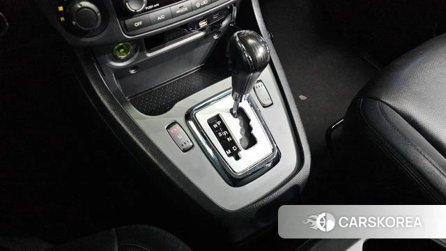 Ssangyong Korando Turismo id 3894270 из Кореи 19