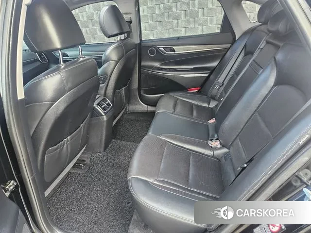 Hyundai Grandeur IG id 3789682 из Кореи 19