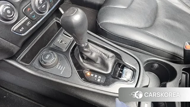 Jeep Cherokee (KL) id 3698239 из Кореи 19