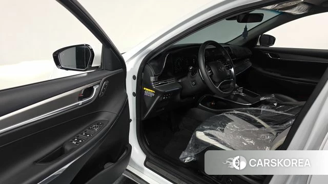 Hyundai The New Grandeur IG Hybrid id 4317664 из Кореи 38