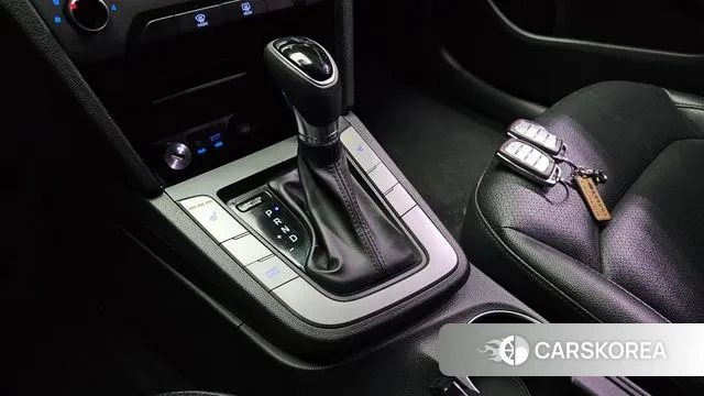 Hyundai Avante AD id 3568535 из Кореи 19