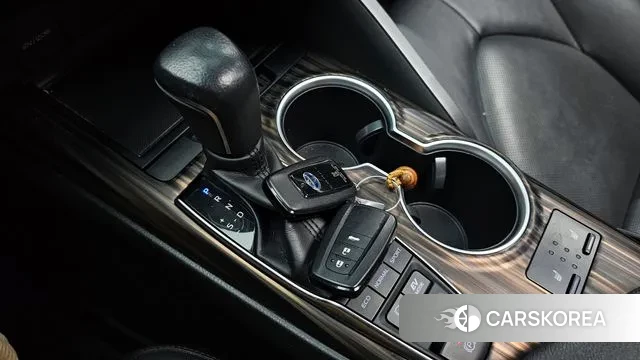 Toyota Camry (XV70) id 3429339 из Кореи 19