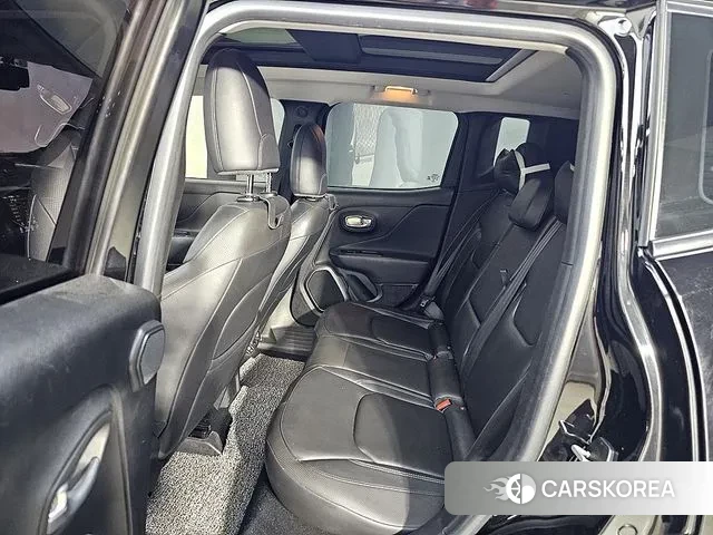 Jeep Renegade id 3315521 из Кореи 19