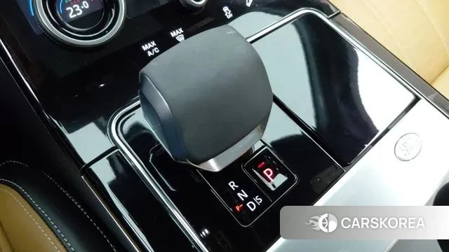 Land Rover Range Rover Velar id 3502834 из Кореи 19