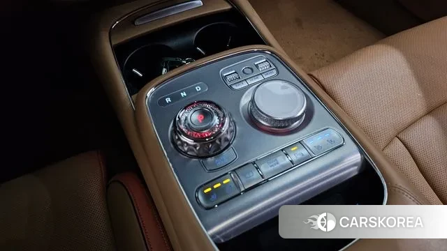 Genesis G90 (RS4) id 3432456 из Кореи 19