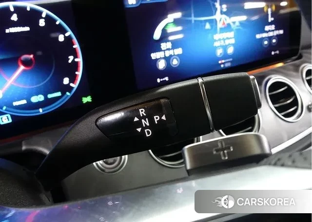 Mercedes-Benz E-Class W213 id 2968796 из Кореи 19