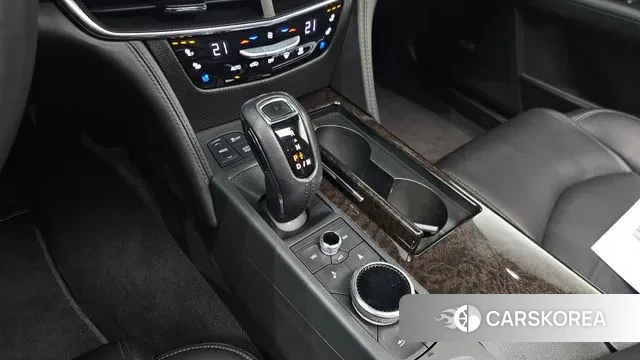 Cadillac CT6 id 3302588 из Кореи 19