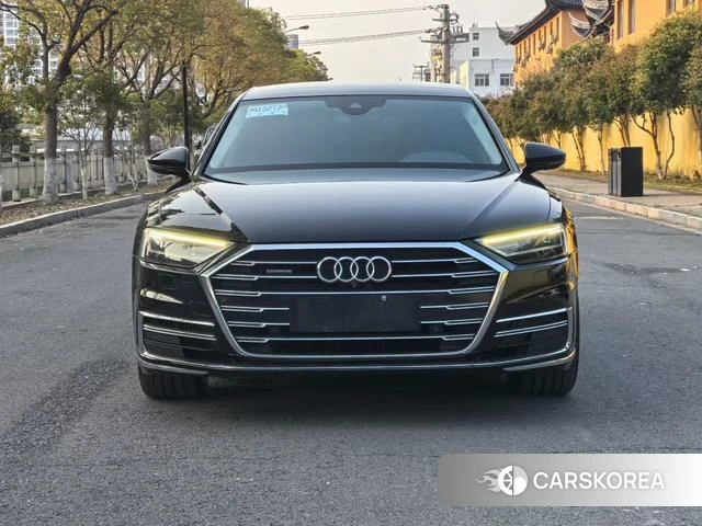 Audi A8 id 4241872 из Китая 9