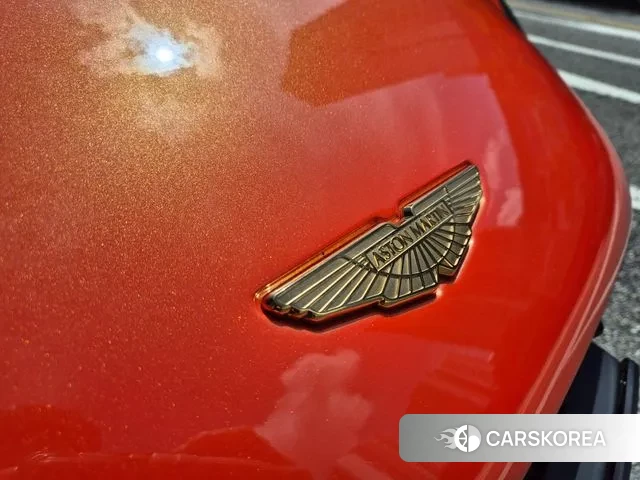 Aston Martin DBS id 2911839 из Кореи 19