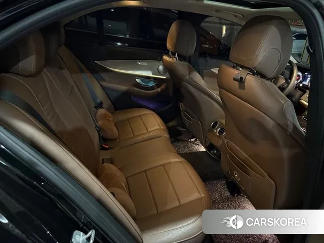Mercedes-Benz E-Class W213 id 3578843 из Кореи 9