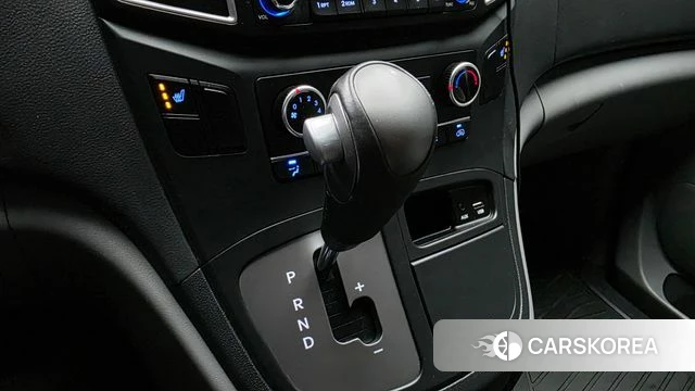 Hyundai The New Grand Starex id 4470672 из Кореи 29