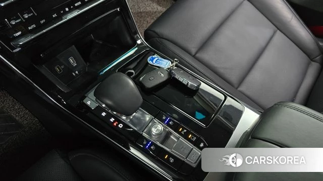 Kia K7 Premier Hybrid id 3801000 из Кореи 19