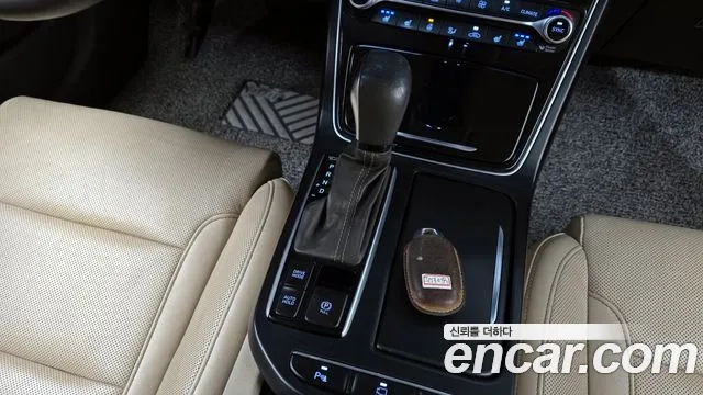 Hyundai Grandeur IG id 2952190 из Кореи 19