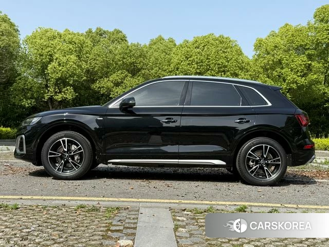 Audi Q5L id 4300900 из Китая 15