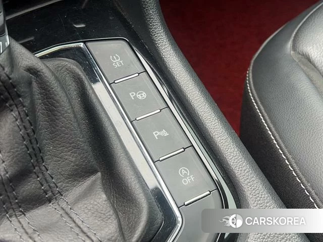 Volkswagen Tiguan L id 4213775 из Китая 22