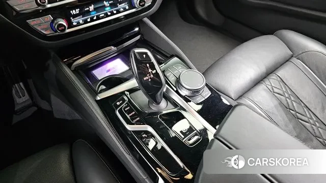 BMW 5 Series (G30) id 3003797 из Кореи 19