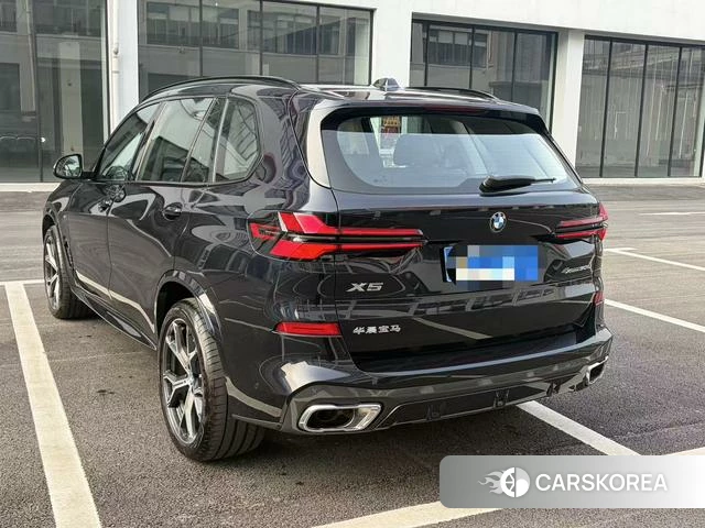 BMW X5 id 3913834 из Китая 9
