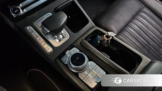 Genesis G90 id 3474344 из Кореи 19