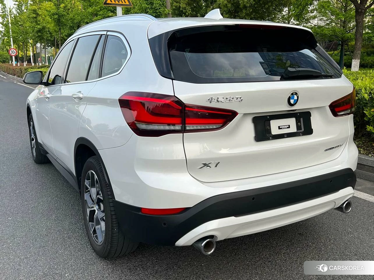 BMW X1 id 4510609 из Китая 16