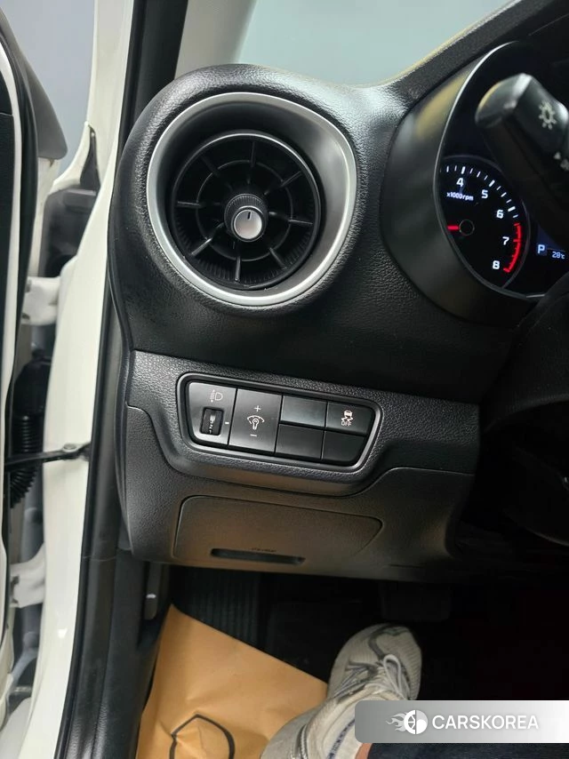 Kia Come New K3 id 4781091 из Кореи 19