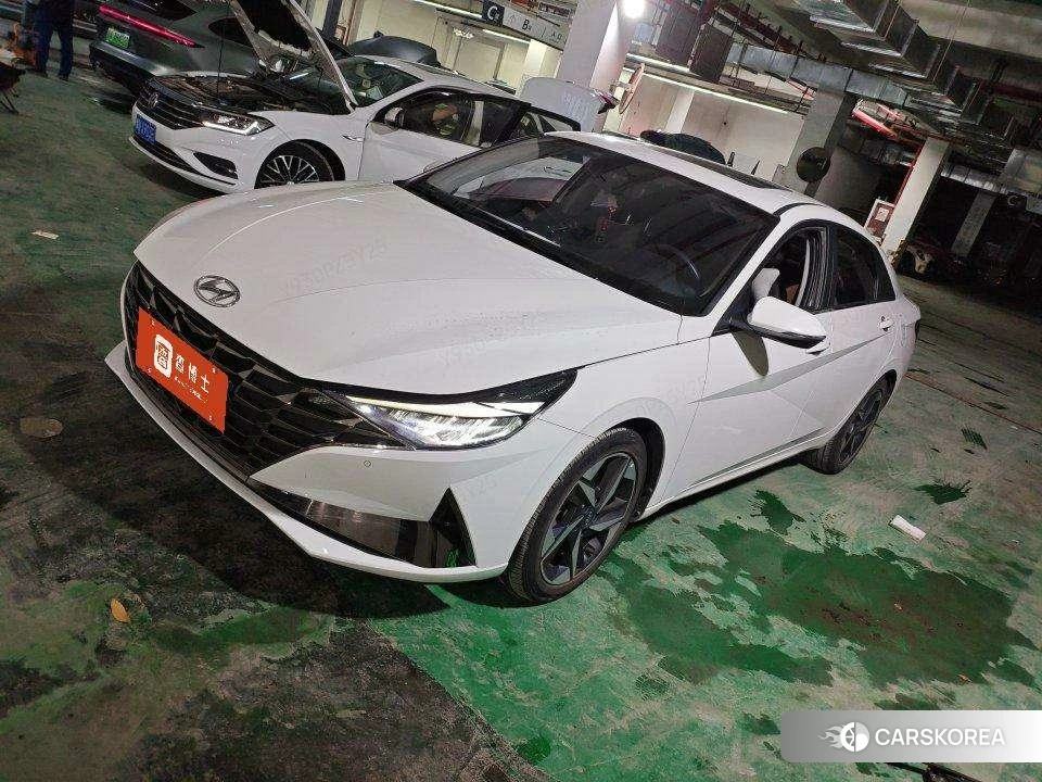 Hyundai Elantra id 4420392 из Китая 9