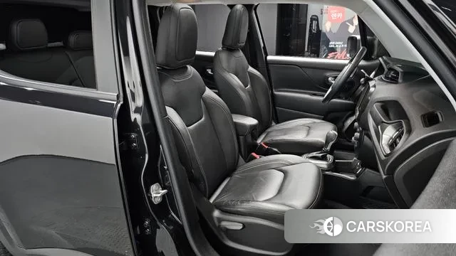 Jeep Renegade id 3622083 из Кореи 19