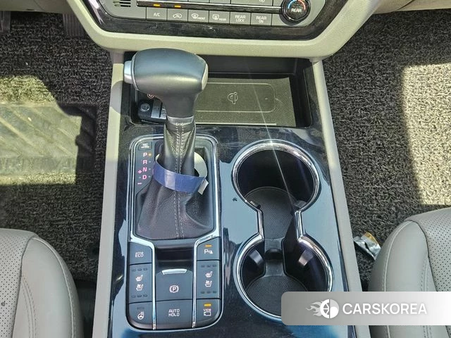 Kia The New Carnival id 4331400 из Кореи 17