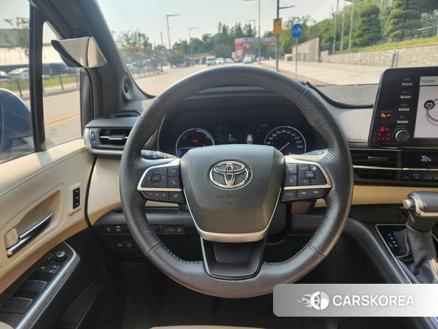Toyota Sienna 4th Generation id 4456546 из Кореи 19