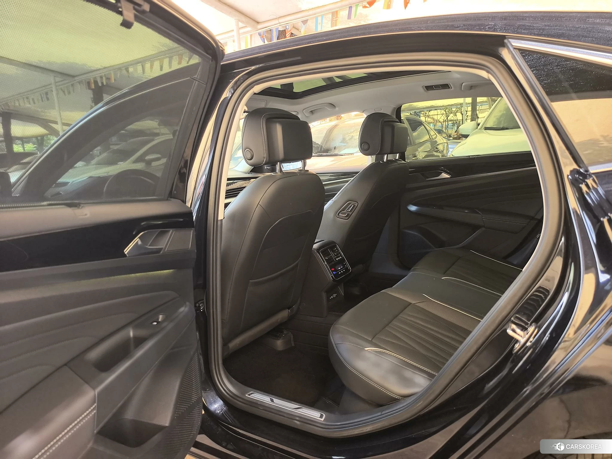 Volkswagen Passat id 4455551 из Китая 15