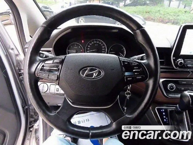 Hyundai The New Grand Starex id 2873342 из Кореи 19