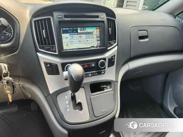 Hyundai The New Grand Starex id 4543258 из Кореи 12