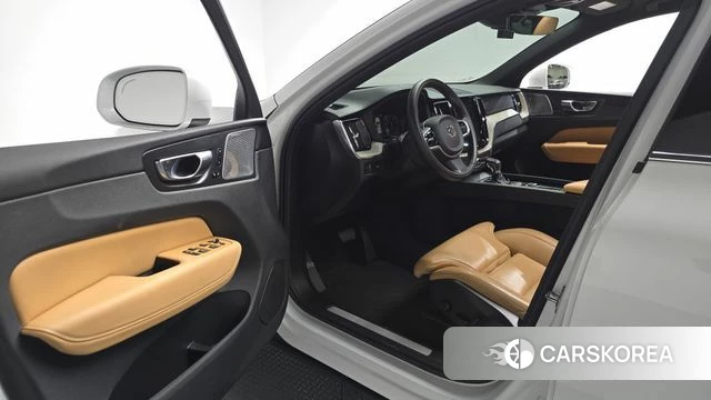 Volvo XC60 second Generation id 4180173 из Кореи 19